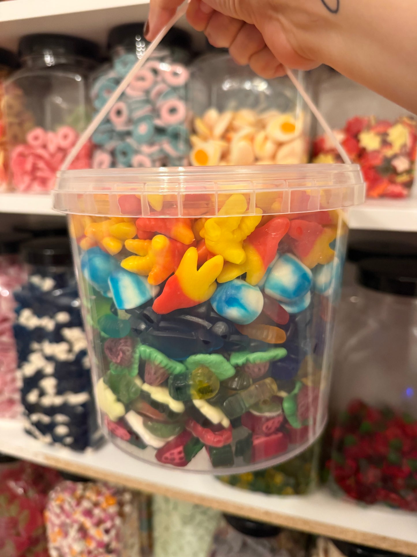 2.7kg Sweet Bucket!! 🤯🍭