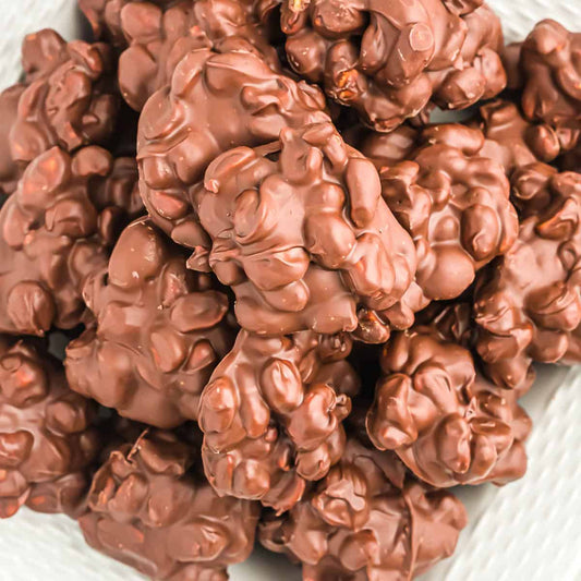 Milk Chocolate & Peanut Clusters (100g)